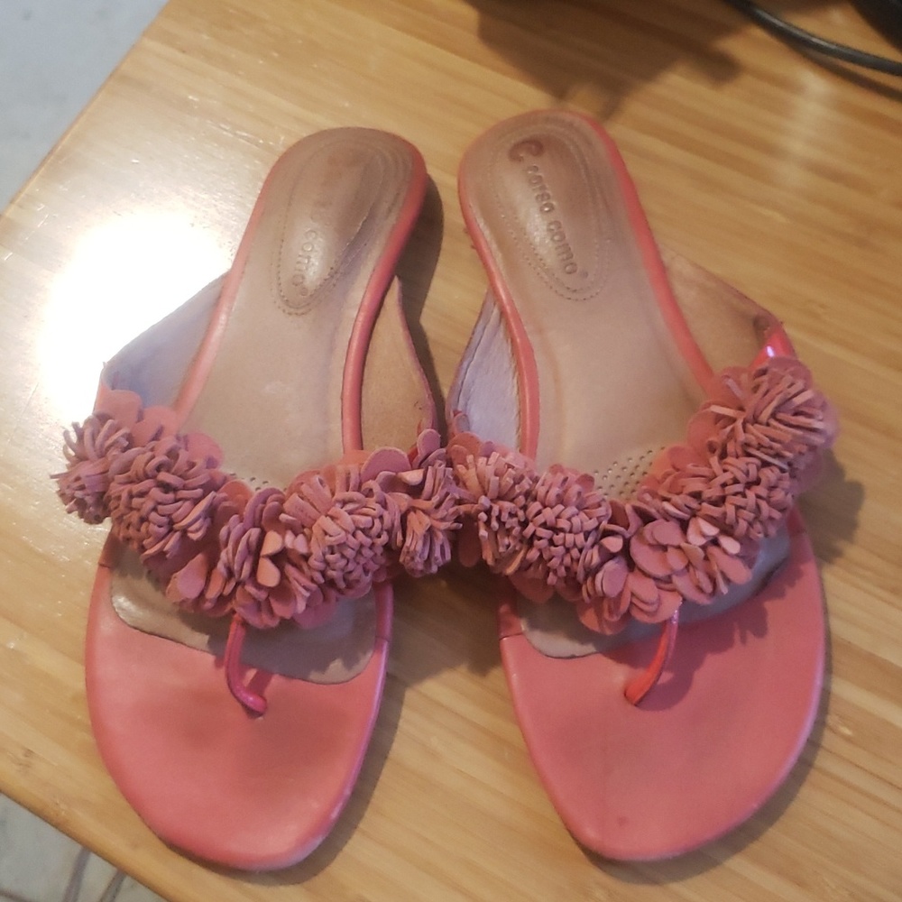 Corso Como Signature Label Sz 8 Pink Leather Flower Sandals